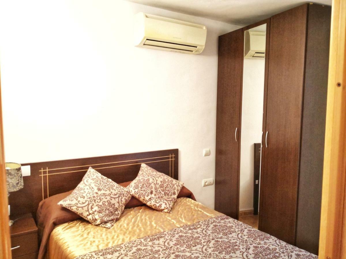 Apartamentos Coco อาบีลา ภายนอก รูปภาพ